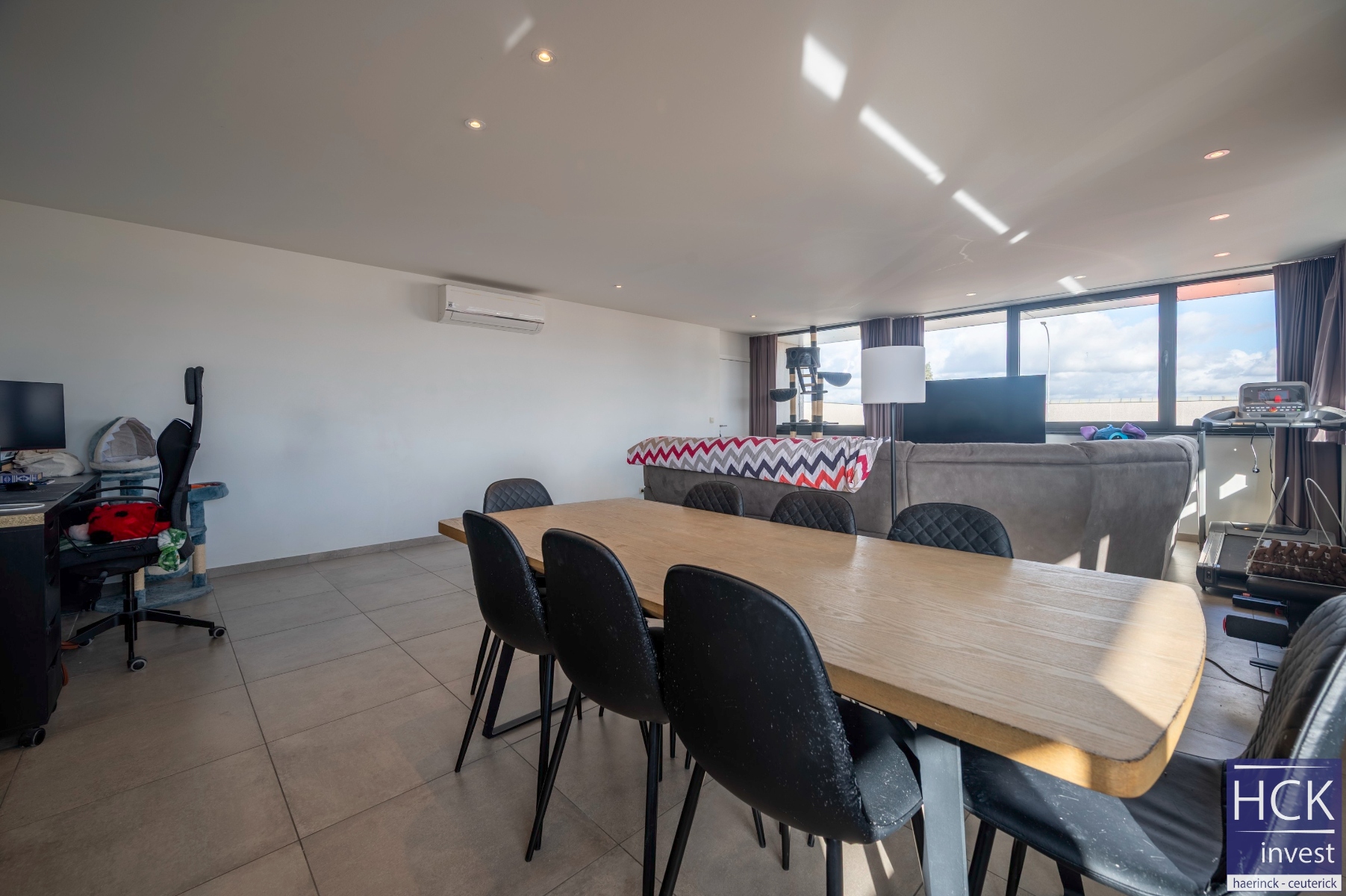 ZULTE - Zéér ruim appartement met 3 slaapkamers, terras en parkeermogelijkheid - foto 4