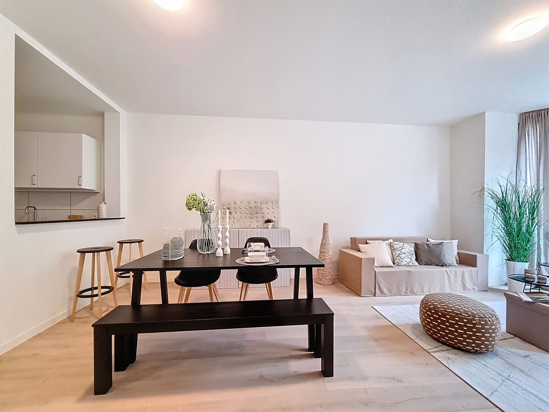 Instpklaar gelijkvloersappartement of kantoor - foto 4