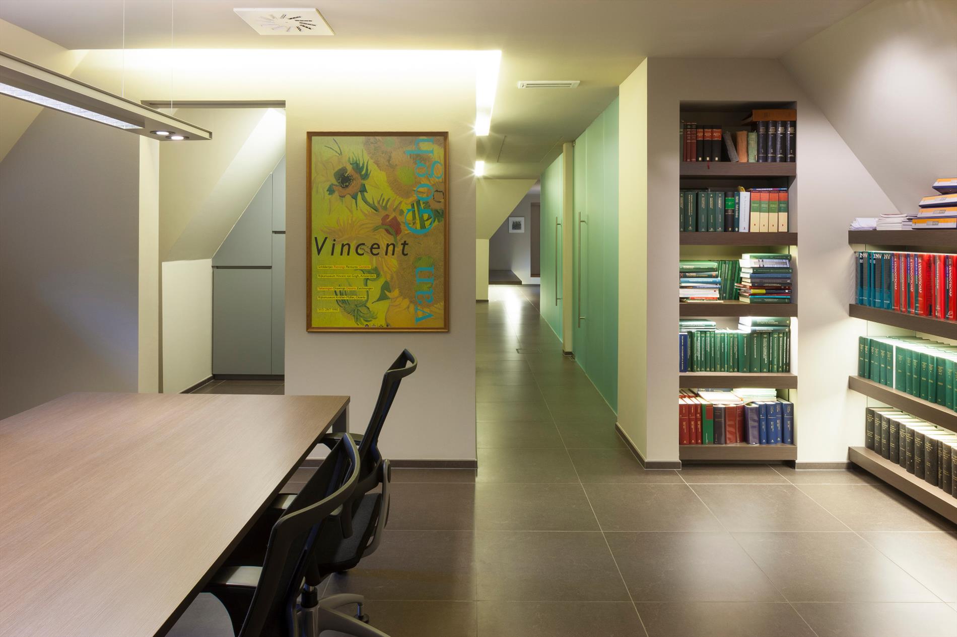 TE HUUR : Exclusief kantoor van 430 m² - foto 5