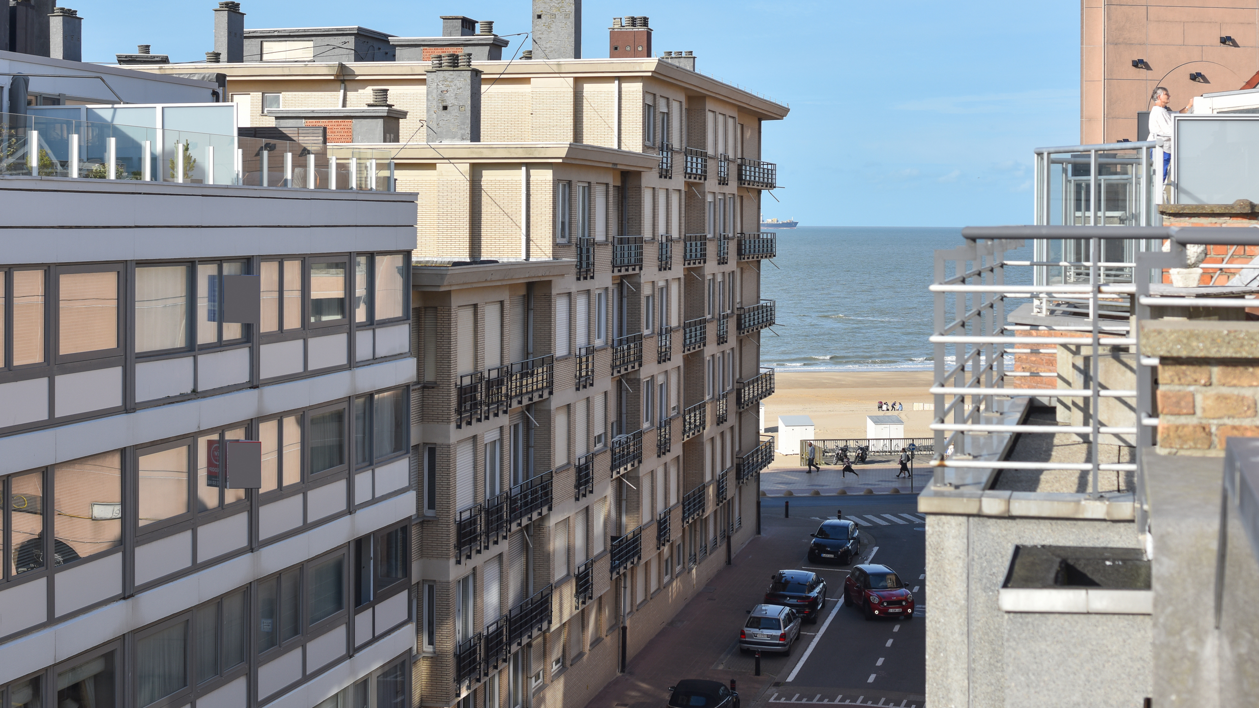 Penthouse-appartement vlakbij de zeedijk met zonneterrassen  - foto 4