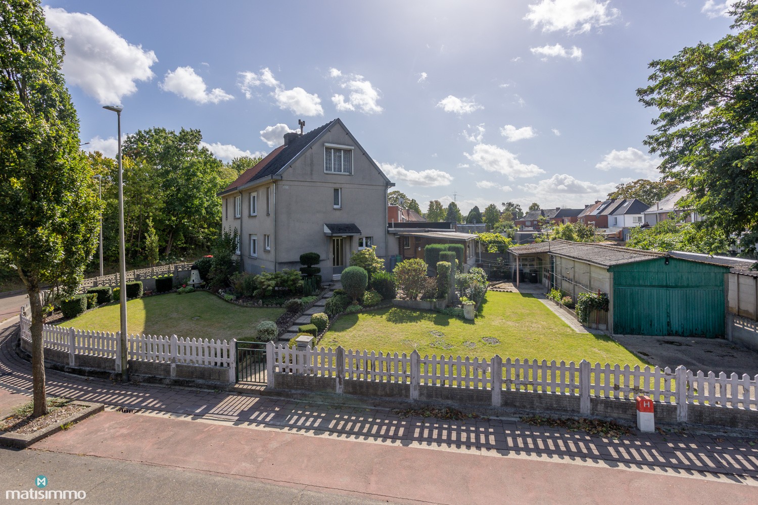 Maison à vendre à Genk avec 4 chambres - photo 1