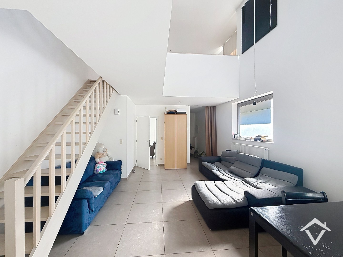 Bel-étagewoning met 2 slaapkamers, zonnig dakterras en ruime garage te centrum Roeselare - foto 5