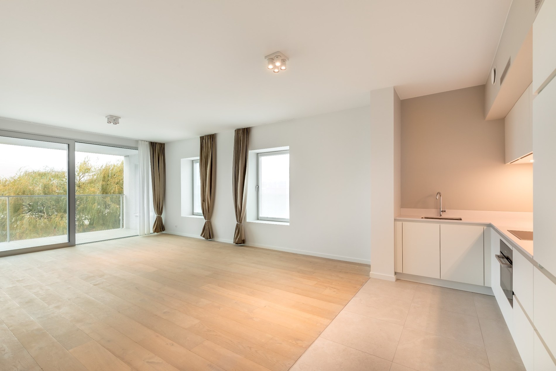 Prachtig nieuwbouwappartement met 2-slaapkamers. - foto 2