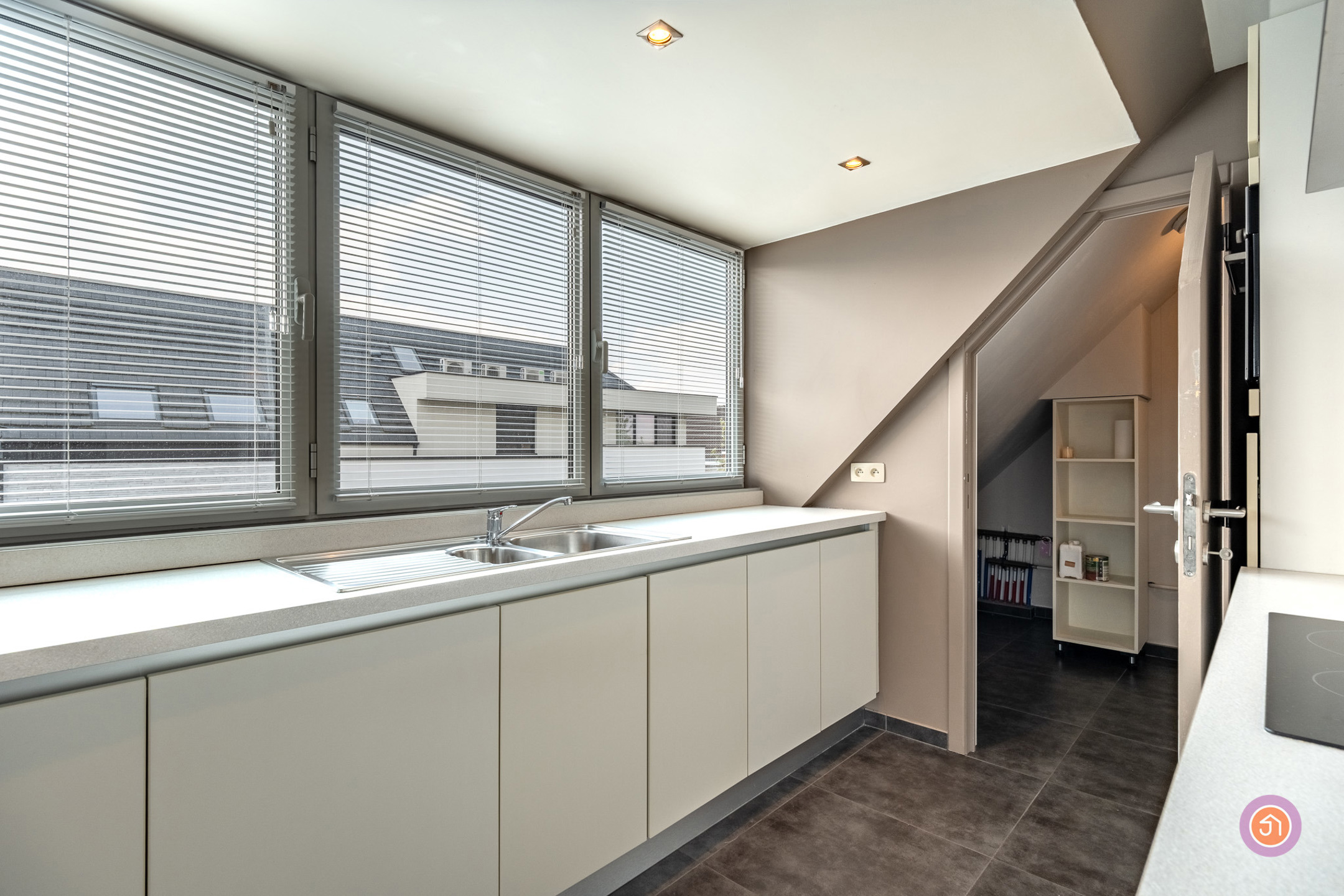 Ruim appartement met terras in het centrum van Bornem - foto 5