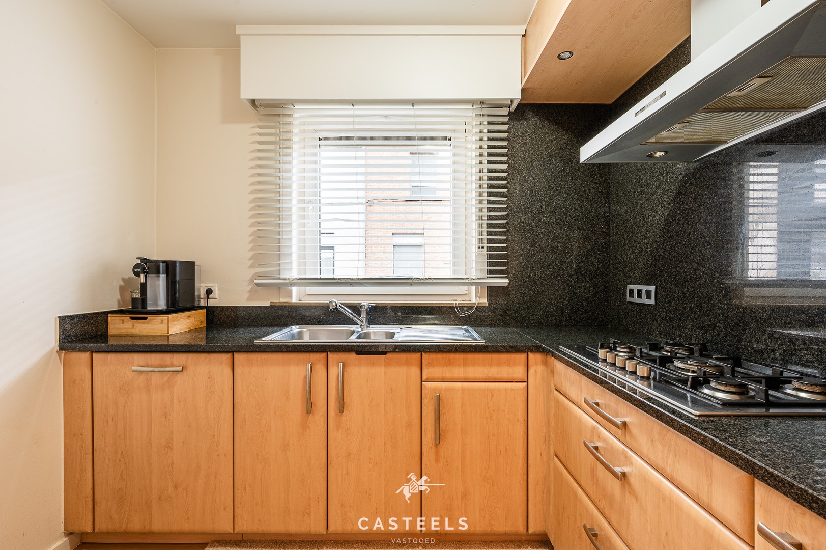 Instapklare HOB met EPC B, 4 slpks, tuin en garage - foto 5