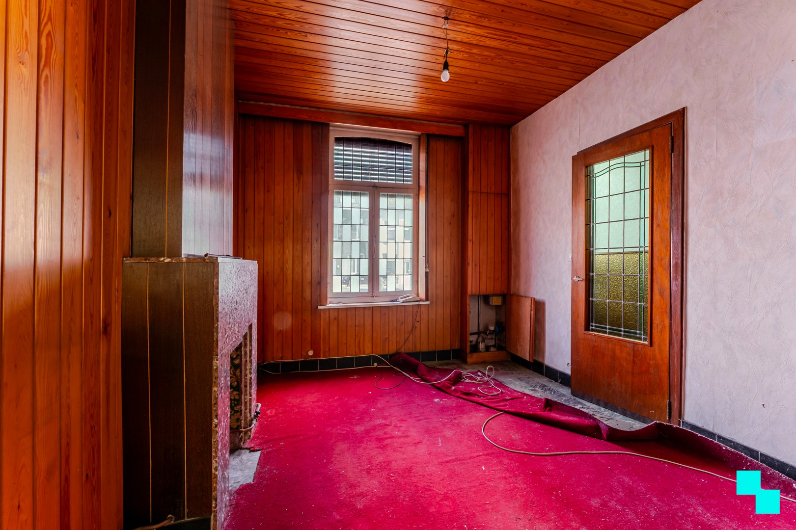 Betaalbare renovatiewoning nabij centrum - Roeselare - photo 5