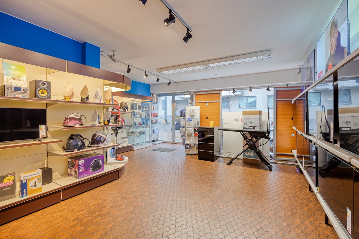 Handelsruimte met topvisibiliteit in Neder-Over-Heembeek - foto 5