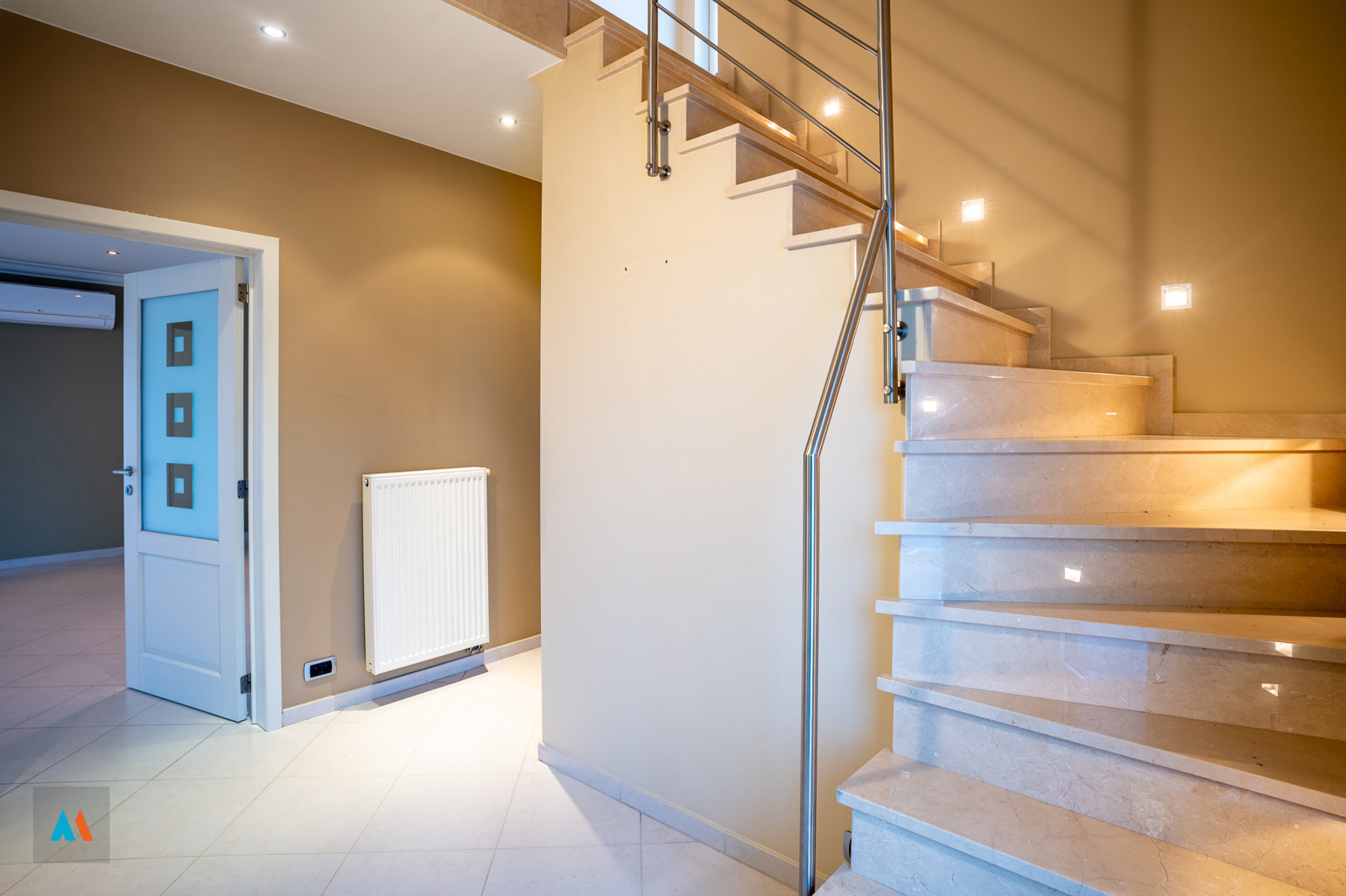 Vrijstaande gezinswoning met drie slaapkamers - foto 5