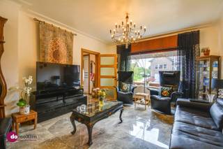 Maison clé en main de 3 chambres à coucher avec jardin dans un quartier calme Vous êtes à la recherche d'une maison prête à l'emploi avec de...