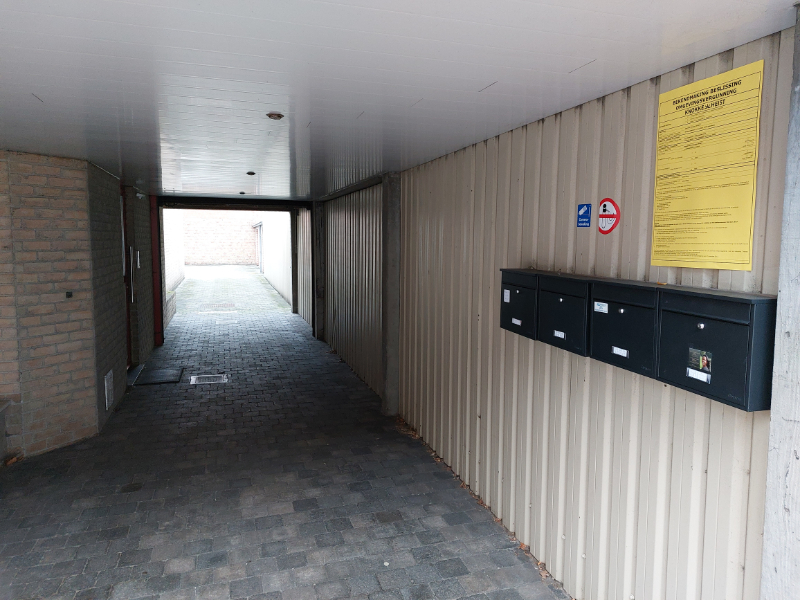 Petite boîte de garage à vendre - photo 4