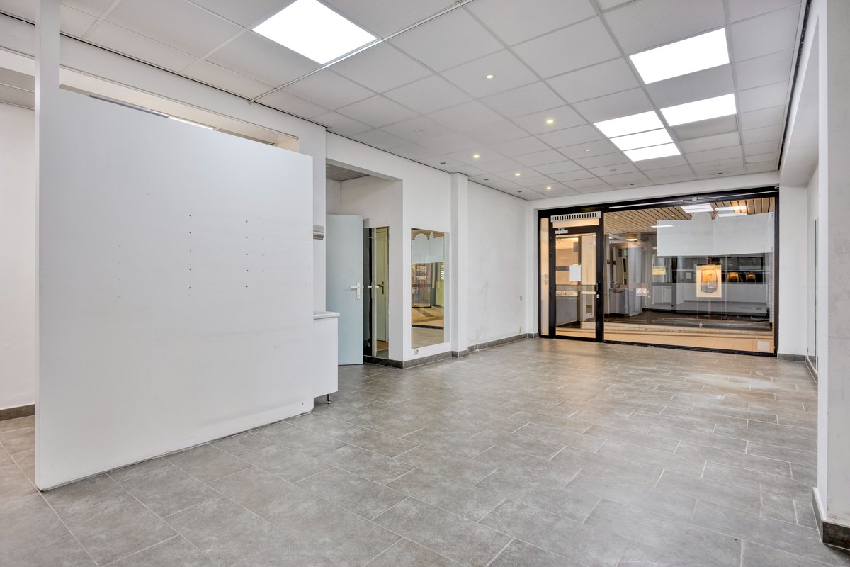 Commercial for sale in Mol - photo 5