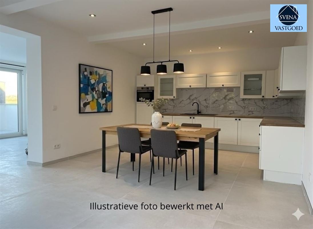 ZEER RUIME WONING MET 4 SLAAPKAMERS EN 2 GARAGES - foto 2