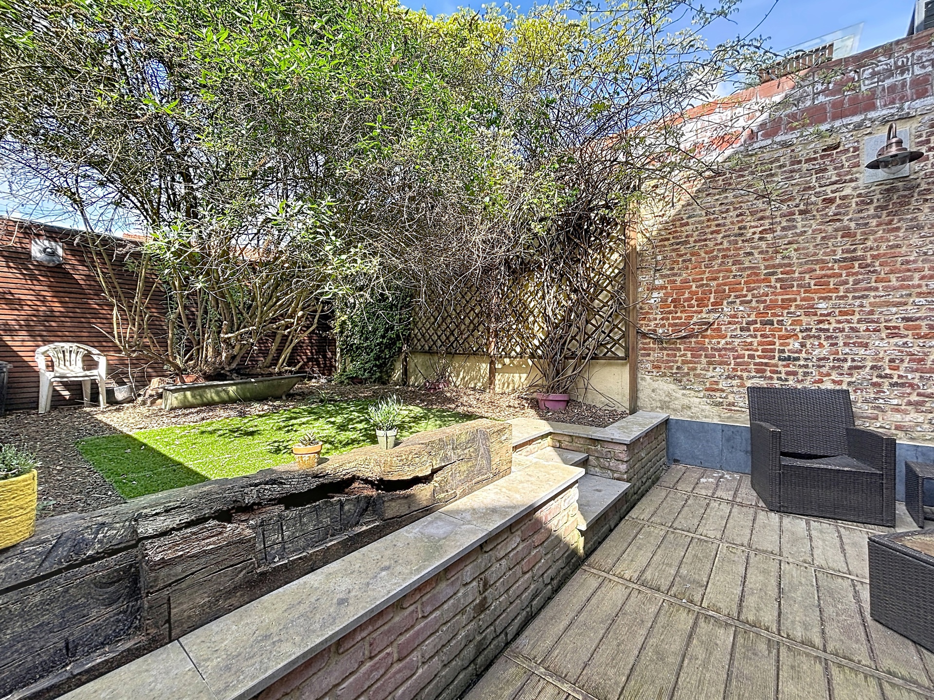 TE KOOP – KARAKTERVOLLE WONING MET 5 SLAAPKAMERS EN TUIN - foto 5
