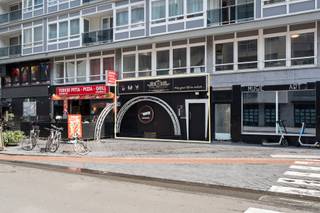 In het centrum van Oostende<br /><br />Op enkele meters van de dijk en het strand<br /><br />Privé en handelsmogelijkheden<br /><br />Uitstekende EPC score B