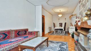 Ontdek deze ruime woning in het hart van Hoboken, met een bewoonbare oppervlakte van maar liefst 212m². De woning straalt charme uit met...