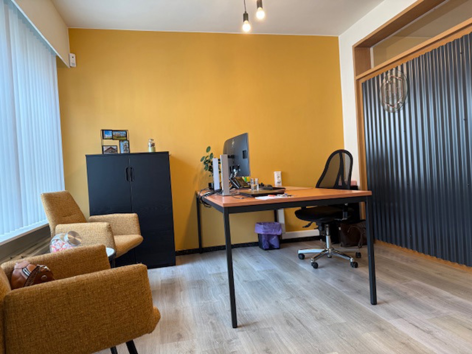 Te huur: kantoorruimte vlakbij E40 - foto 3