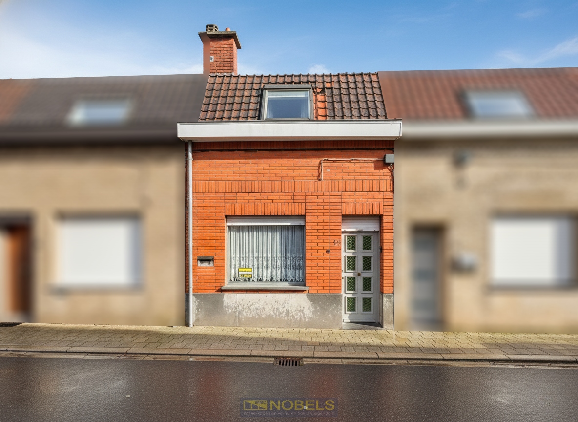 Te koop, Knusse starterswoning met potentieel en zonnige tuin te Moen! - foto 2