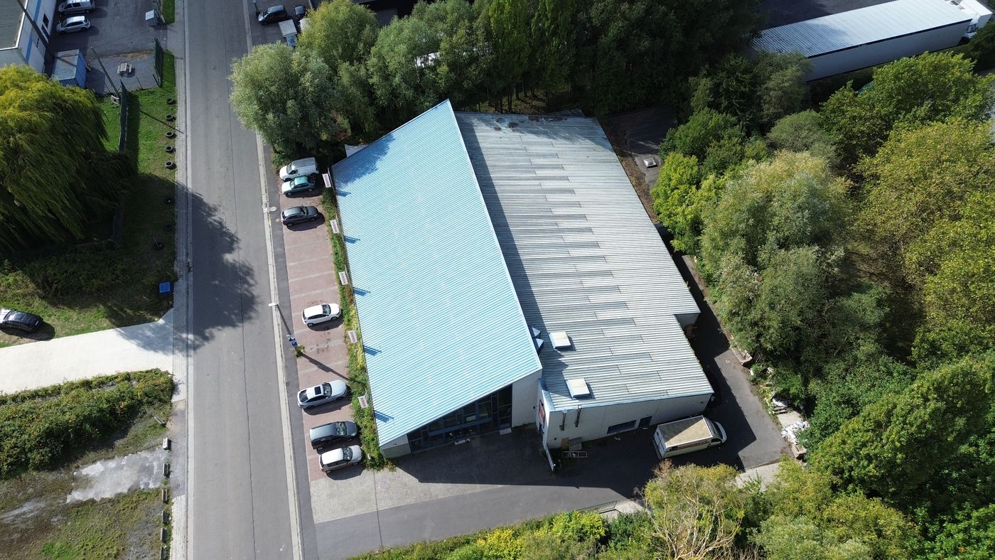 Magazijn met showroom te koop – 1.376 m² op een terrein van 2.696 m² - foto 3