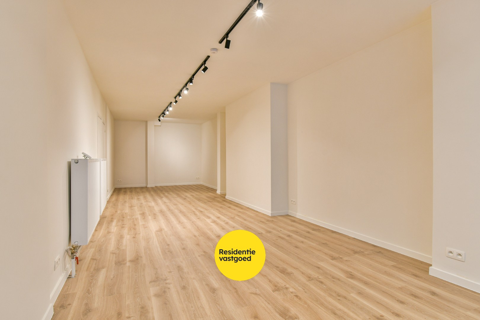 Gelijkvloerse handelsruimte op toplocatie te Oostende - foto 5