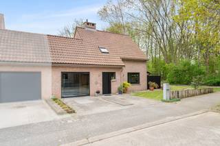 [[ DIT PAND NEEMT DEEL AAN DE ERA OPEN HUIZEN DAG OP 13/6 VAN 9:30 TOT 10:30 ]]Te koop in Meise, Rustige gelegen woning met goede bereikbaarheid en 3...