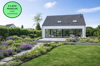 Deze nieuwbouwwoning zal gerealiseerd worden op een uitstekende locatie, gelegen in een uiterst rustige, mooie en kindvriendelijke woonwijk,...