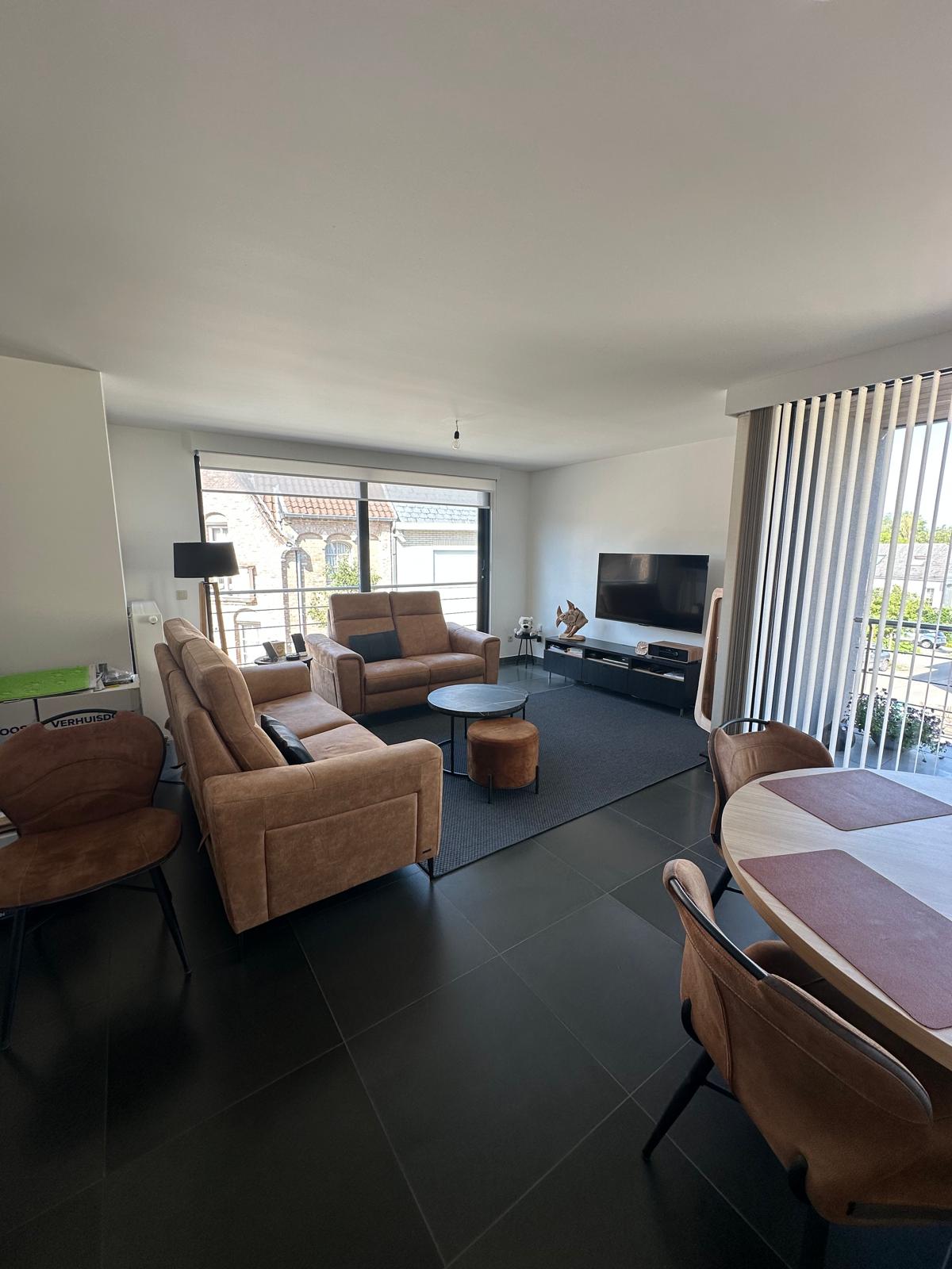 Modern appartement met 2 slaapkamers en garage te Haaltert - foto 5