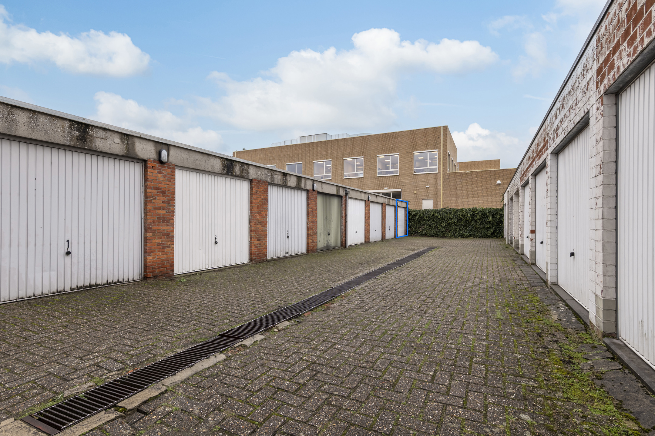Garagebox gelegen aan de Duifhuisstraat in Turnhout - foto 3