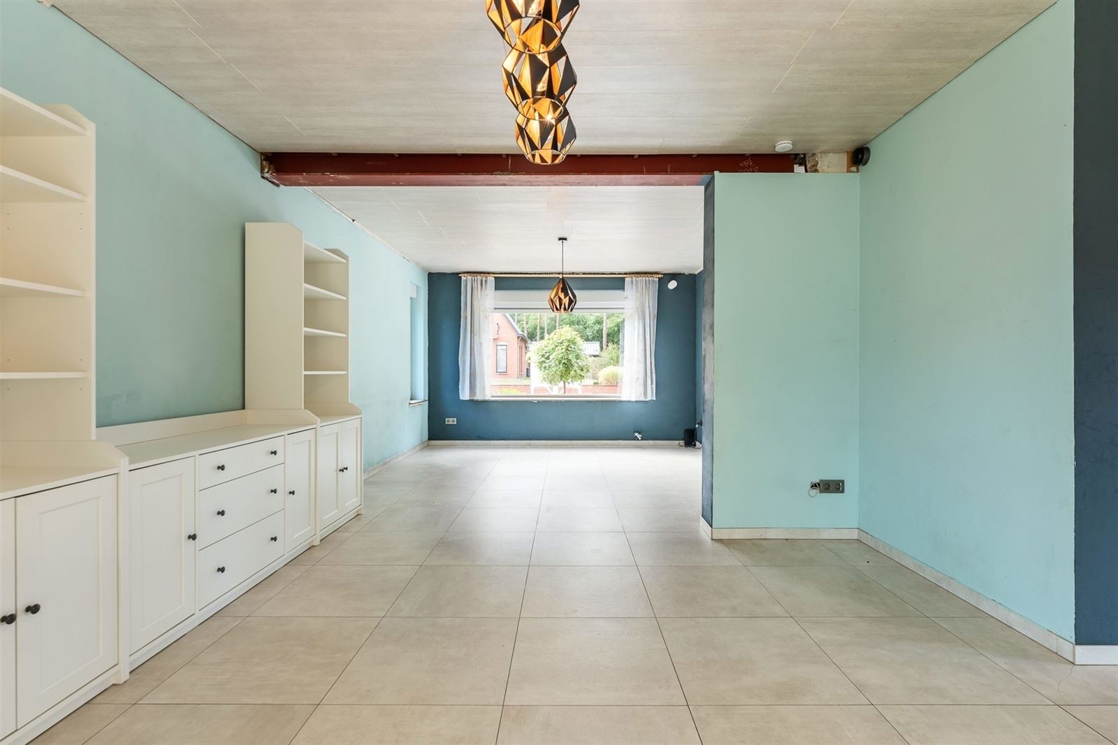 Instapklare woning met 3 slaapkamers op 8A 09CA! - foto 3