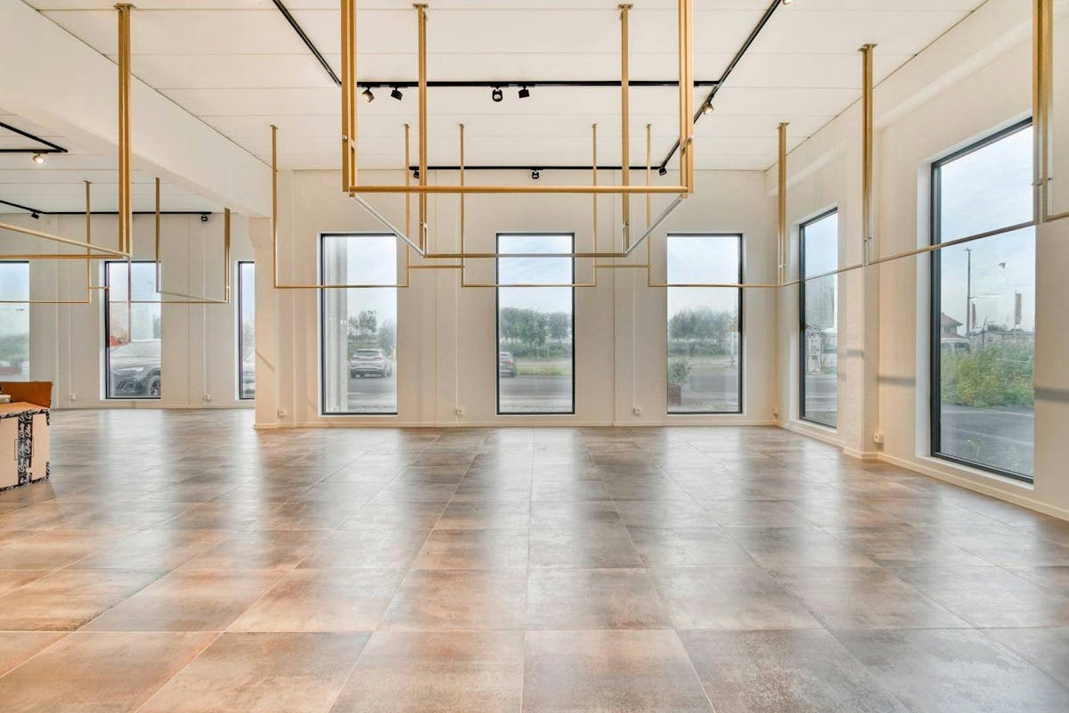 Stijlvol handelspand met tal van mogelijkheden (482 m²) te huur - foto 3