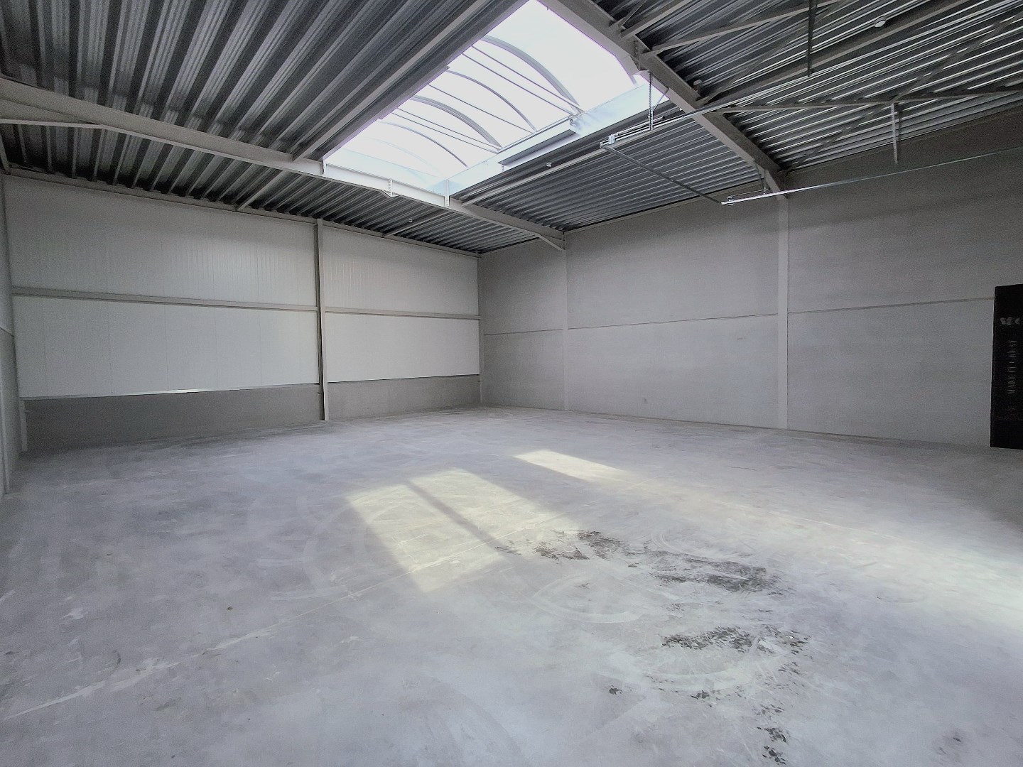 NIEUWBOUW KMO-UNIT VAN CA. 174 M² TE AARSELE - foto 2