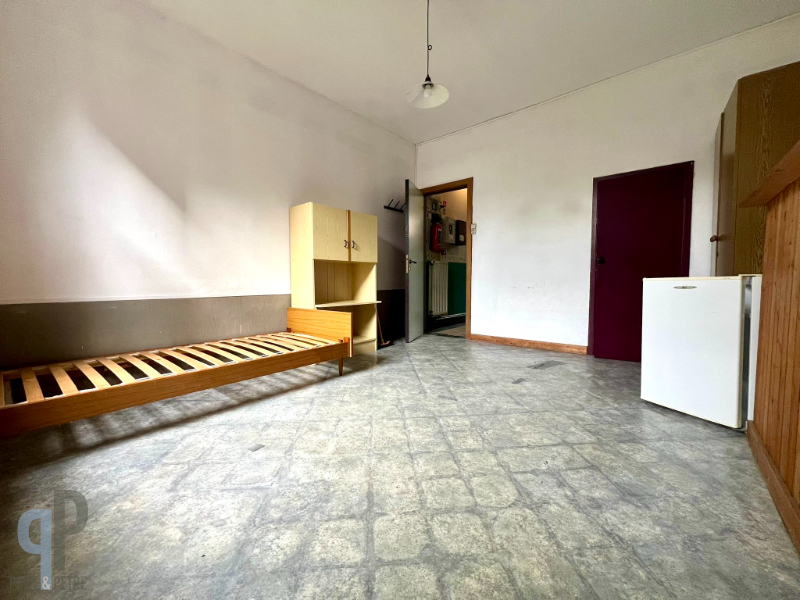 Opbrengsteigendom met 5 studentenkamers - photo 5