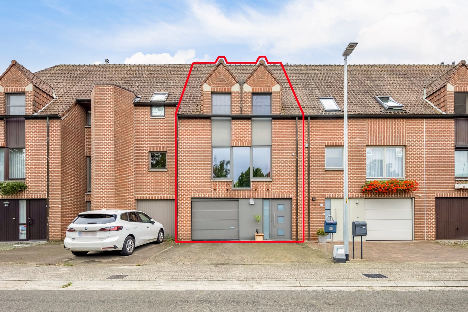 Goed gelegen energiezuinige woning met 4 slaapkamers, een garage en een tuin aan de rand van Leuven! - foto 1