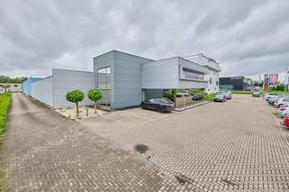 Commercial à vendre à Genk