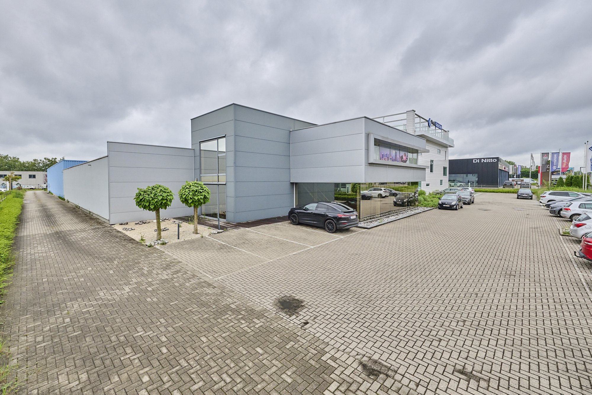 Commercial à vendre à Genk