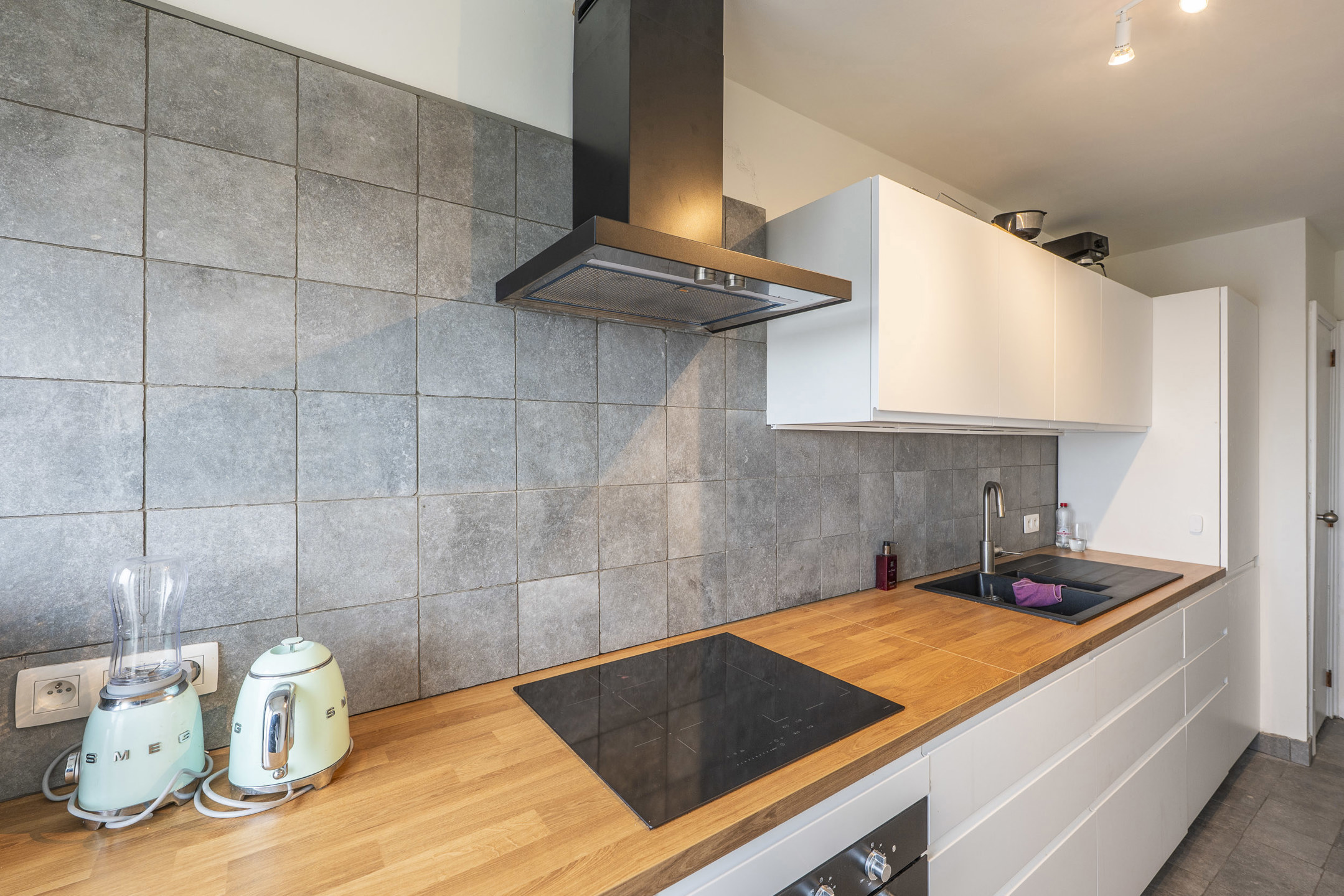 Gezellig, gerenoveerd, licht 2 slpk appt &amp; kelderberging  - foto 5