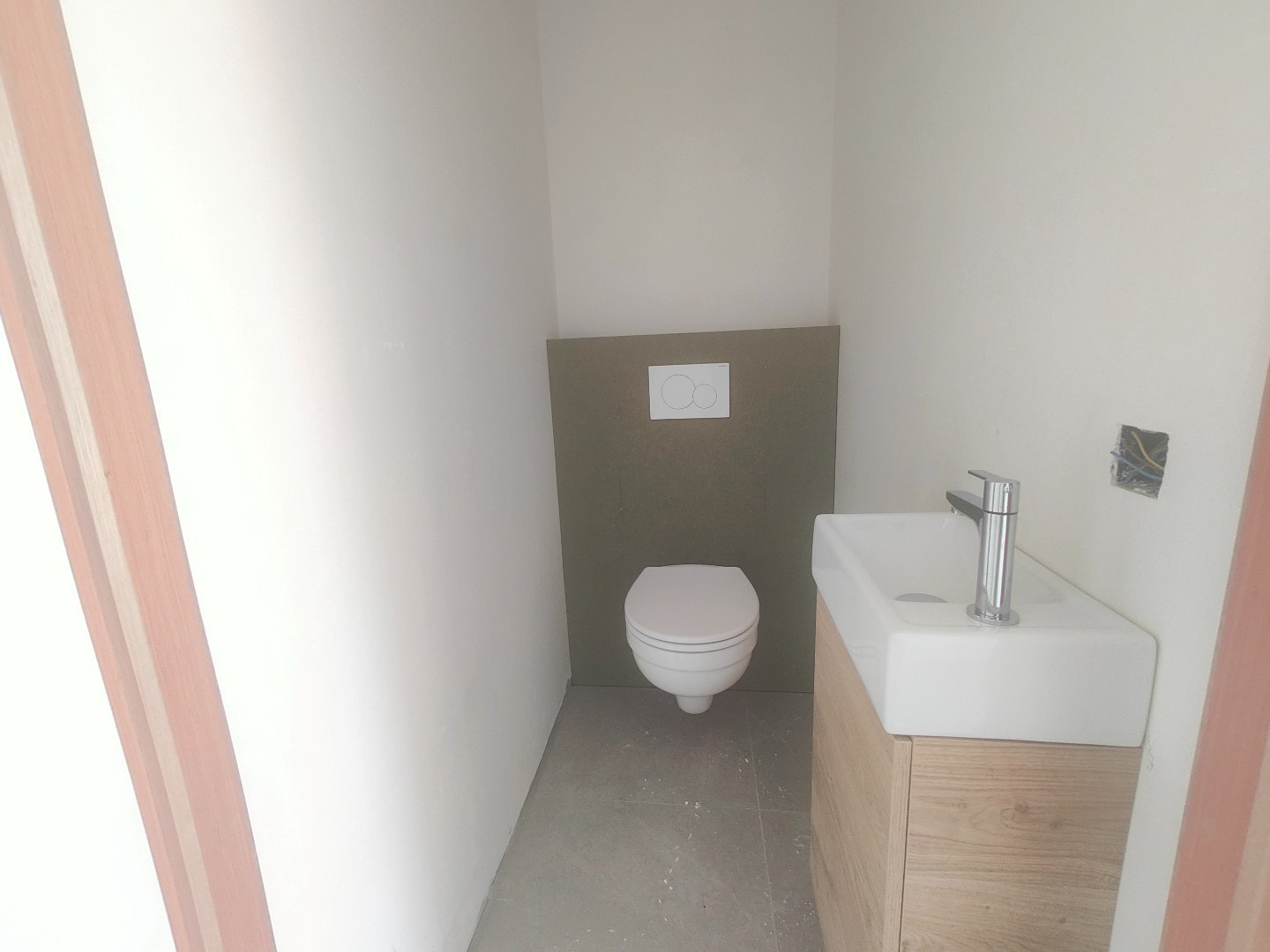 Afgewerkte woning met 3 slaapkamers & ruim zonnig terras + autostaanplaats en berging - foto 4
