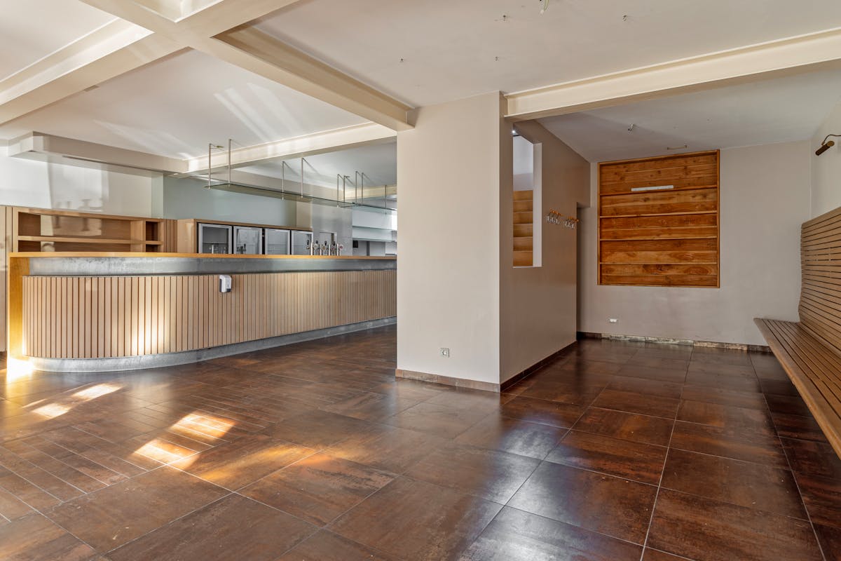 Hospitality property for sale in a prime location on the Black Mountain - photo 5