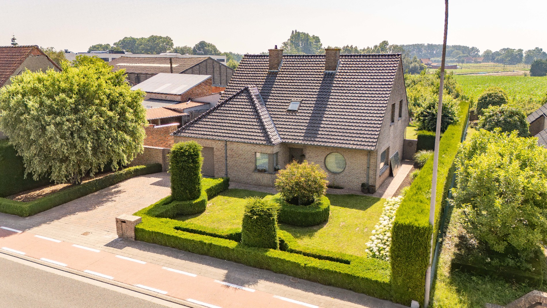 House for sale in Ardooie