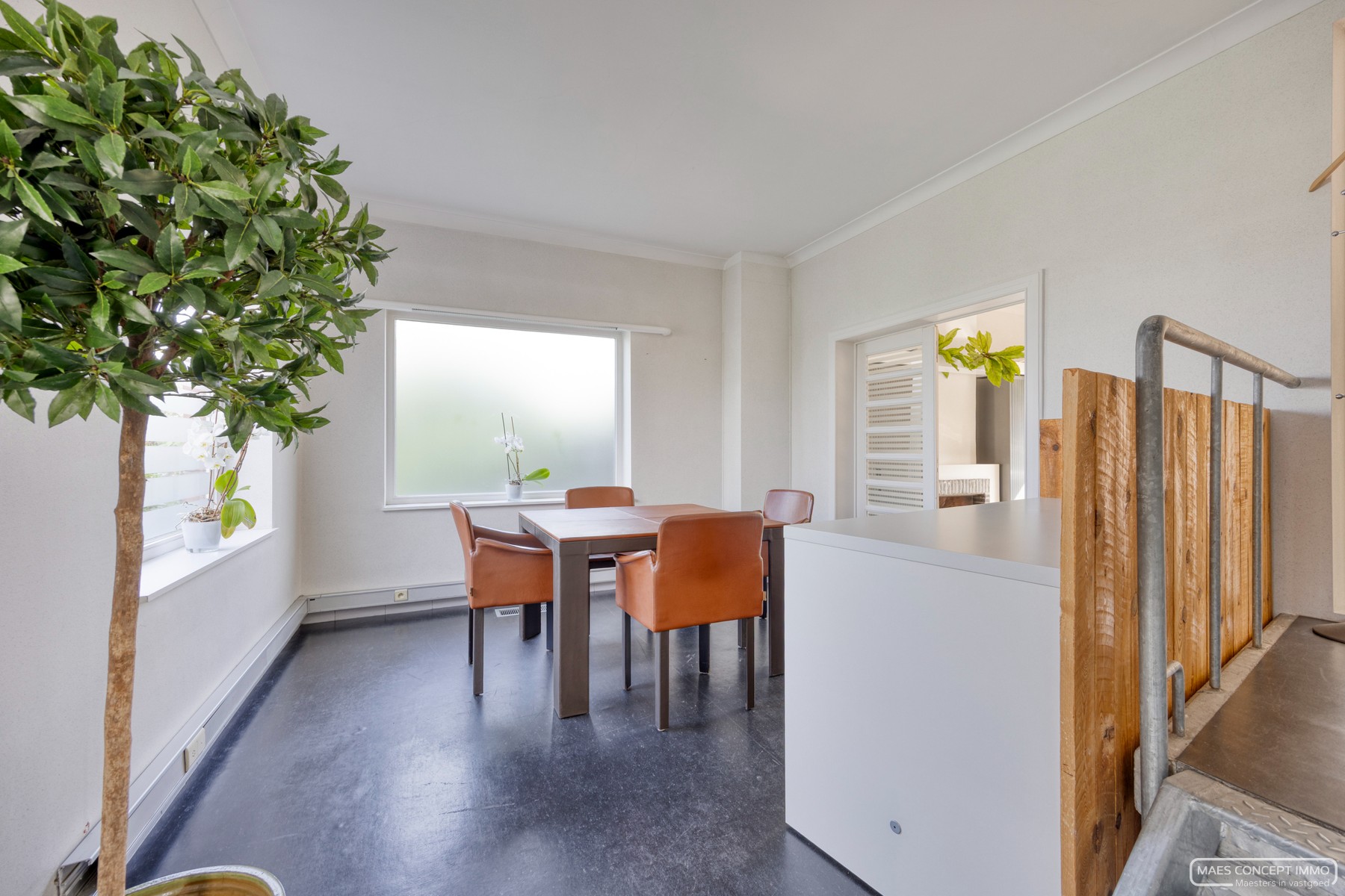 Unieke woning met kantoorruimte en atelier te Waregem - foto 5