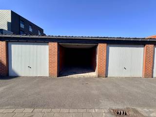 Garage à vendre à Roulers