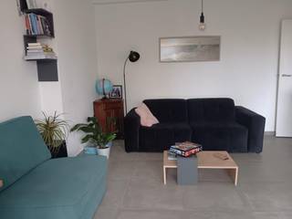 Op de 1e verdieping in een klein gebouw bevindt zich een zonnig en ruim 2 slpk app met terras.<br />Het app bestaat uit een inkomhal, ruime woonkamer met open ingerichte keuken. De woonkamer is voorzien van grote ramen die zorgen voor een optimaal lichtinval en geven toegang tot het ruim terras achteraan. Verder zijn er 2 slaapkamers en een badkamer met douche en toilet.<br />Zonnig en lichtrijk appartement, op wandelafstand van het Boelaerpark, openbaar vervoer, winkels<br />Hp 975€ + 30€ mk of een totaal van 1005€ per maand<br /><br />Bijkomende informatie:<br />Epc 158 kWh/m² – Label B - woonopp 85m²<br />Zonnig en gezellig app met 2 slpk en terras<br />Beschikbaar 1/10/2026<br />30€ mk omvat onderhoud en minuterie algemene delen<br />totale huurprijs 1005€/ maand<br />huurwaarborg 3 maanden via een kapitalisatiebon bij Korfine<br />plaatsbeschrijving via extern expertisekantoor, kosten ten laste huurder en verhuurder<br />gas, water en elek aparte meters<br />Perceelscore P-score: A – G-score A<br />onroerend goed niet in een risicozone voor overstromingen