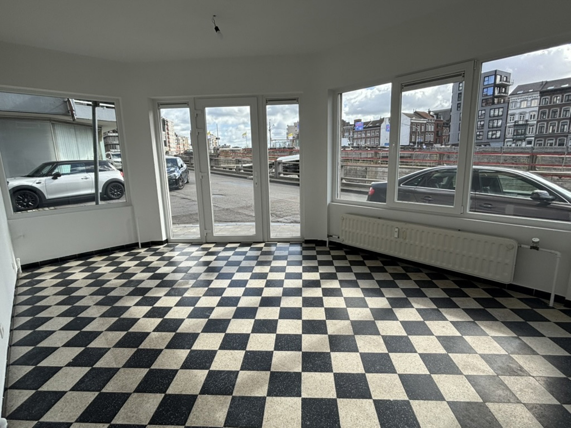 Commercial à louer à Liège - photo 1