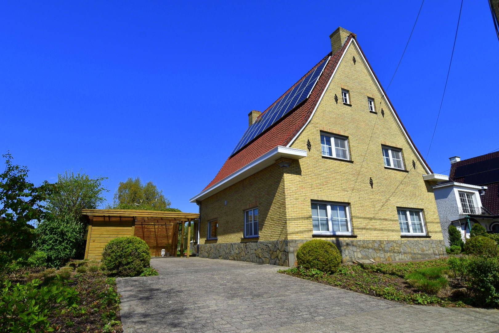 Villa met 4 slaapkamers (meer mogelijk!), garage en zonnige tuin te koop in Avelgem - foto 2