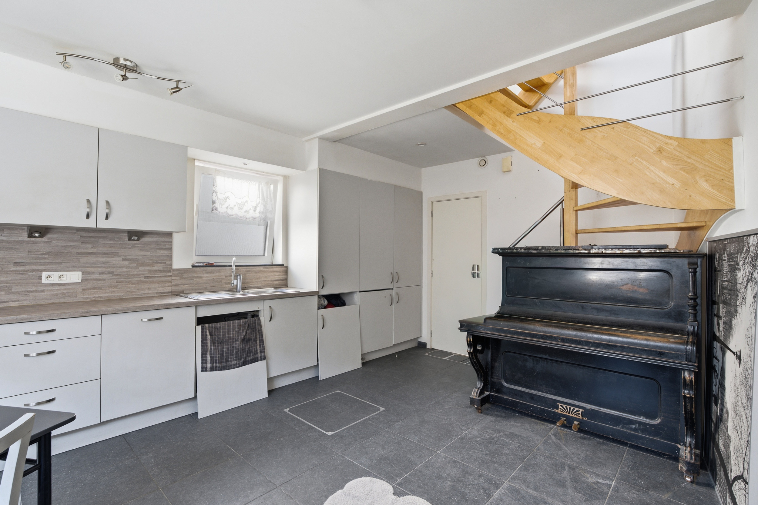 Recente en energiezuinige woning met terras - foto 5