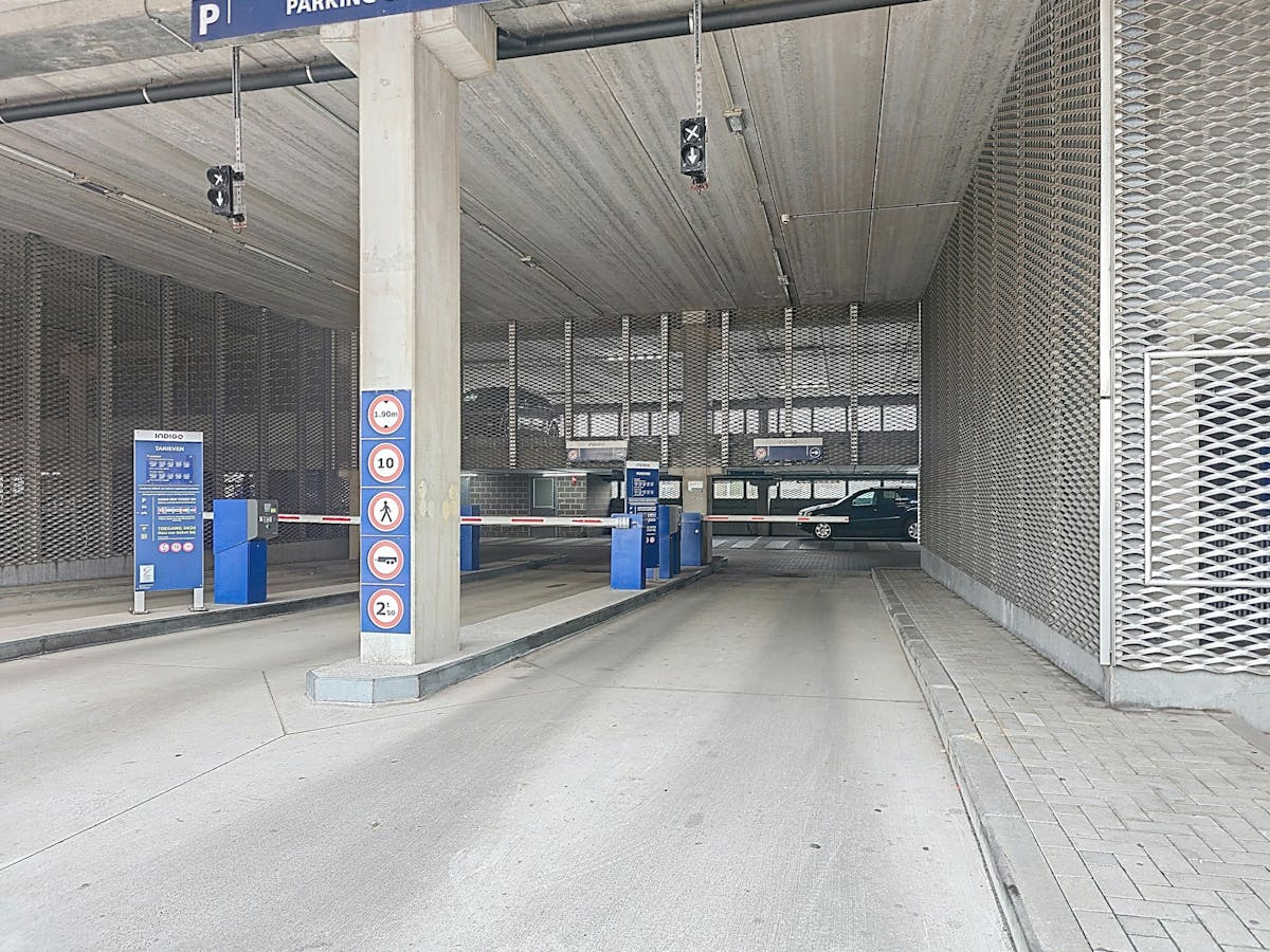 4 parking spaces for sale near Blankenberge station - photo 2