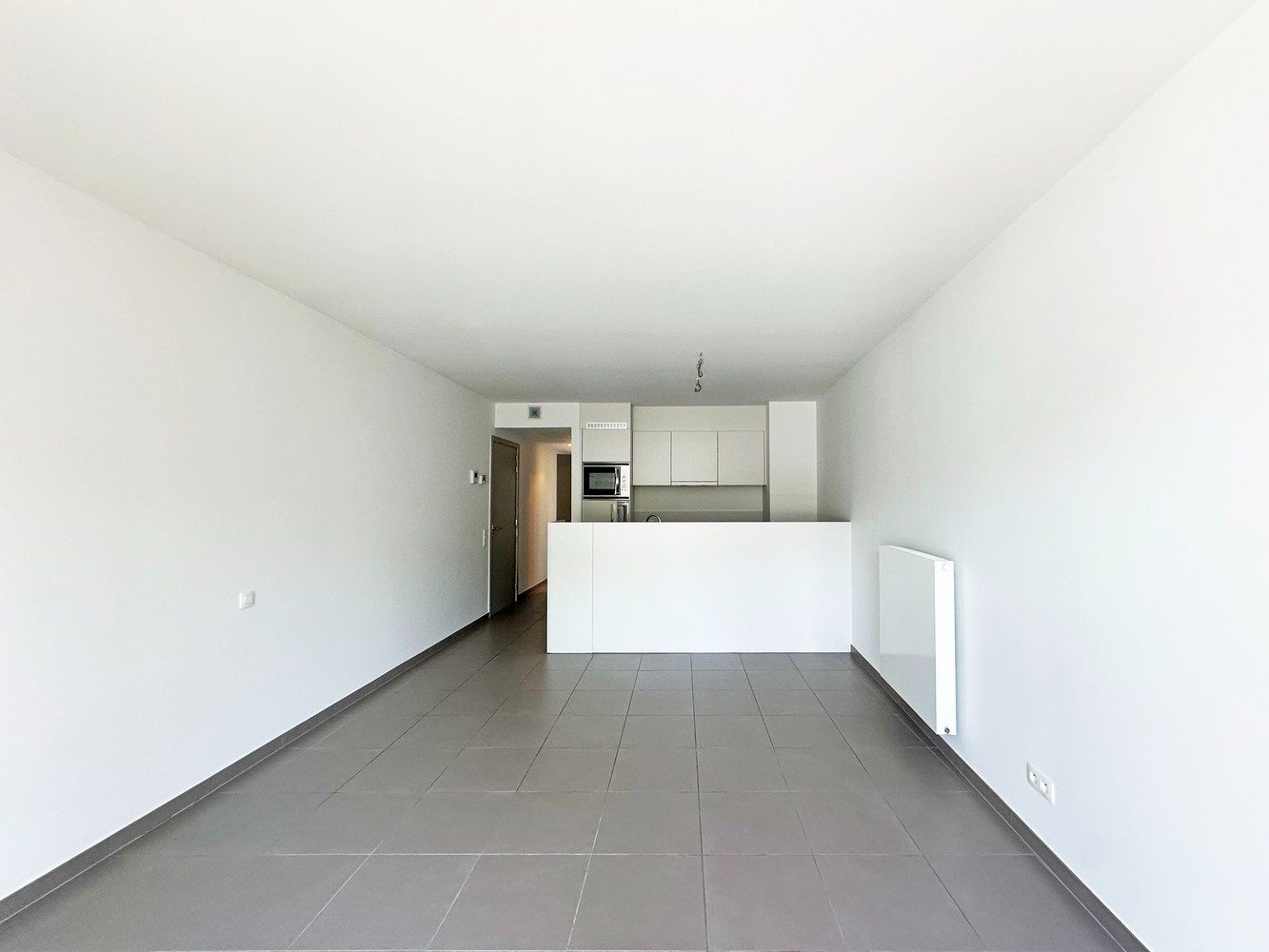 Appartement met 2 slaapkamers en terras te Antwerpen! - foto 4