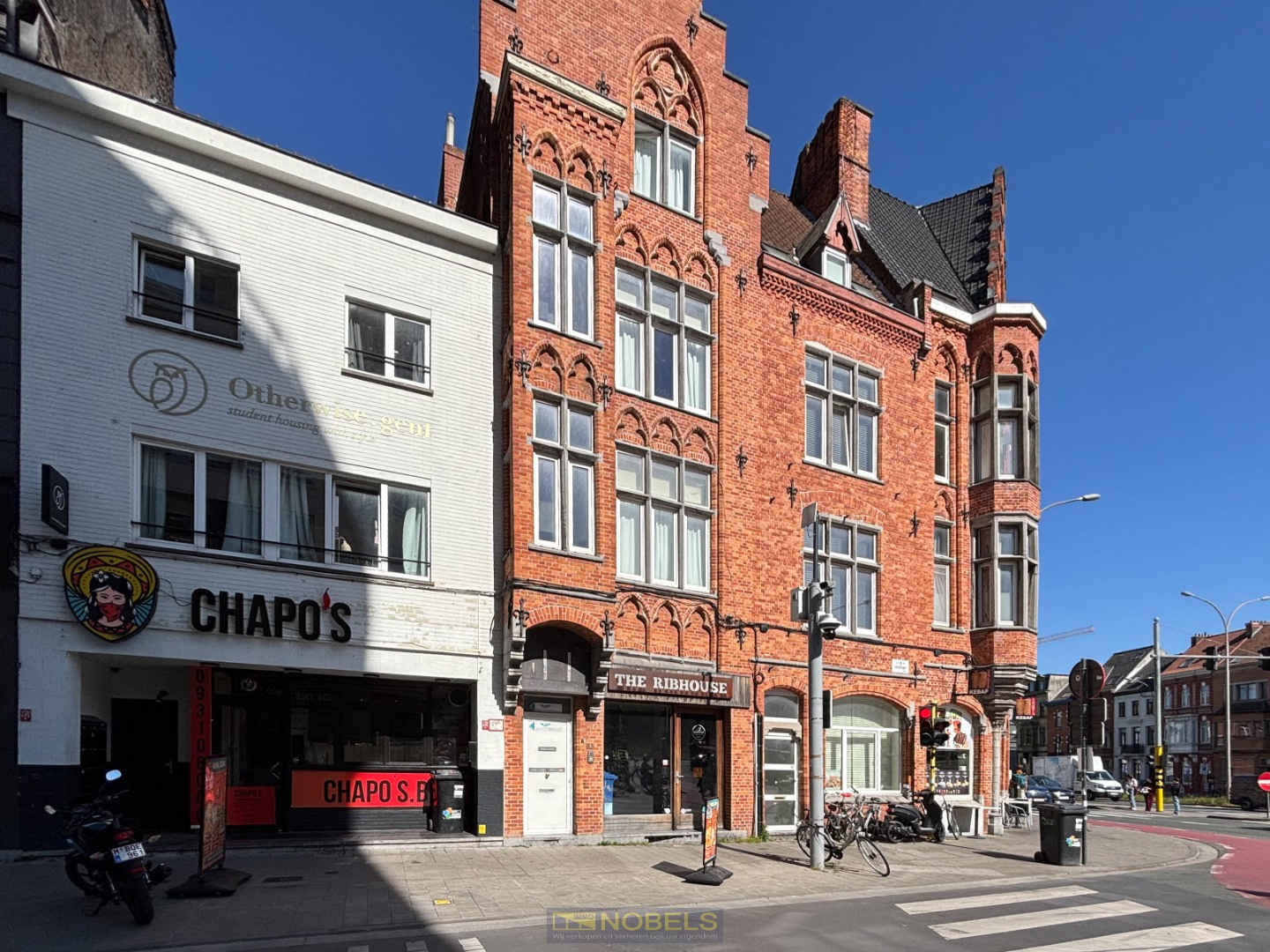 Te huur, handelspand gelegen in de Overpoortstraat te Gent - foto 1