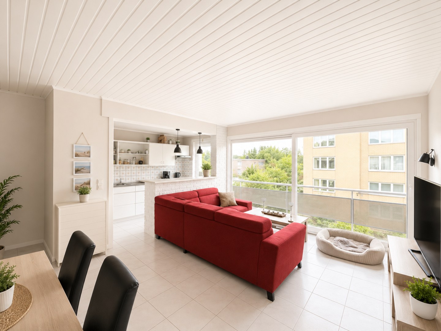 Ruim appartement met 2 slaapkamers en inpandige parking - foto 4