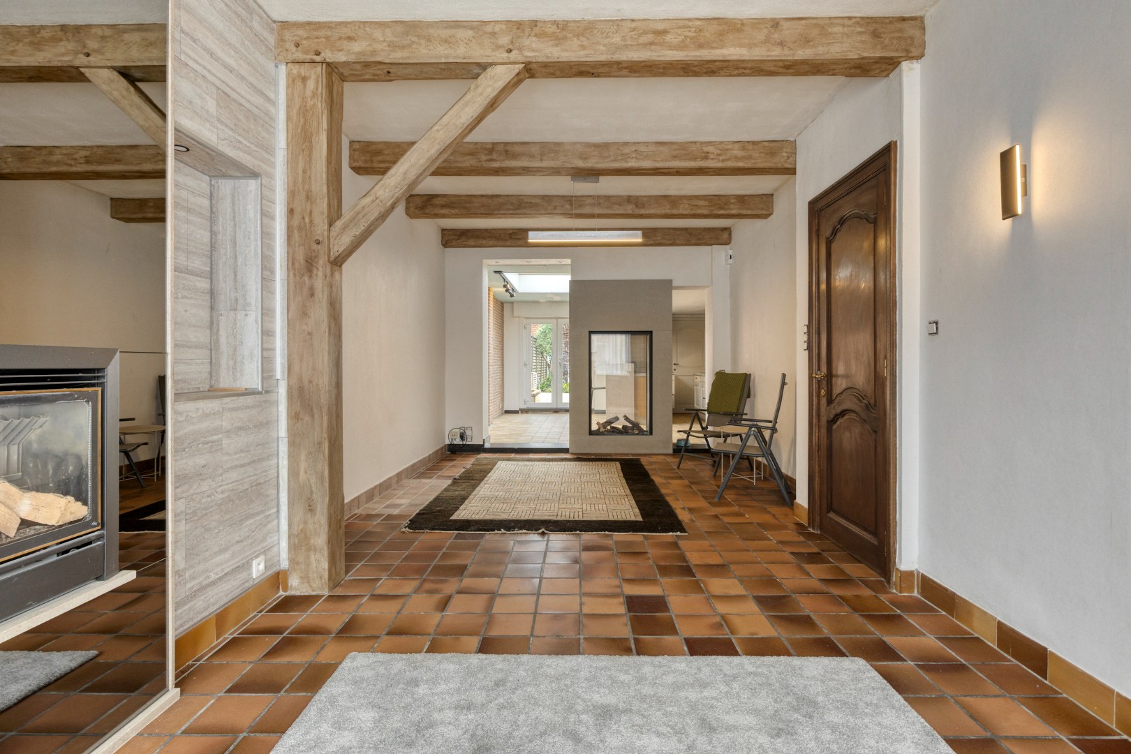 Woning met 3 slaapkamers, garage en tuintje! - foto 4