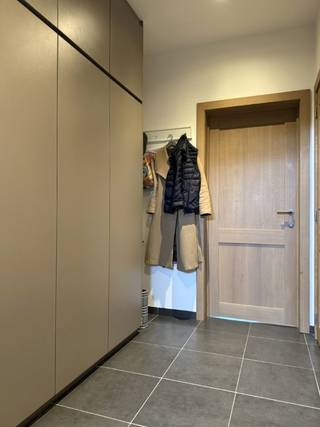 YES! Voor dit pand kan je zélf een afspraak inboeken! Ga naar de advertentie op onze website www.justwonen.be en plan meteen je afspraak in.Jep, deze...